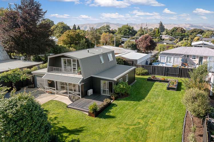 4a Cricklewood Lane Springlands_29