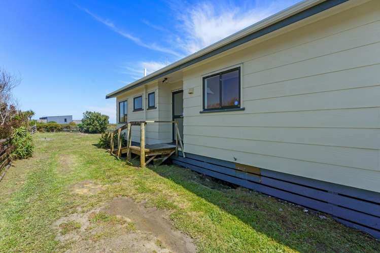 17 Kitchener Street Te Horo Beach_12