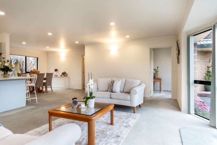 2/6 Wairere Road Torbay_4