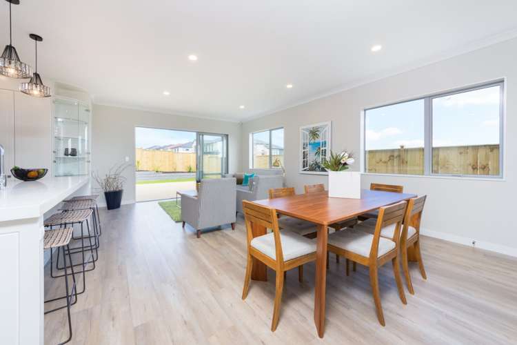 4 Kilcadden Drive Flat Bush_16