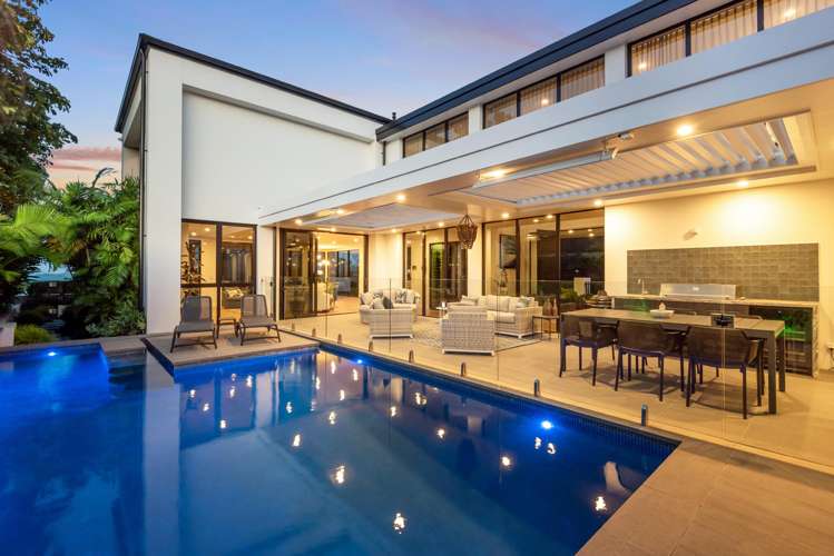 90 Marine Parade Mellons Bay_17