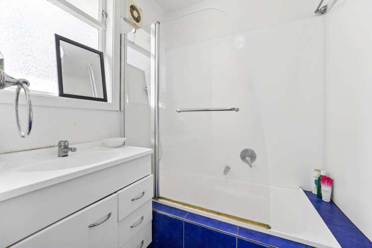 1/6A Kallu Crescent Mt Roskill_11