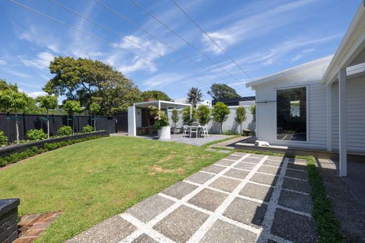 132 Pendarves Street New Plymouth_29