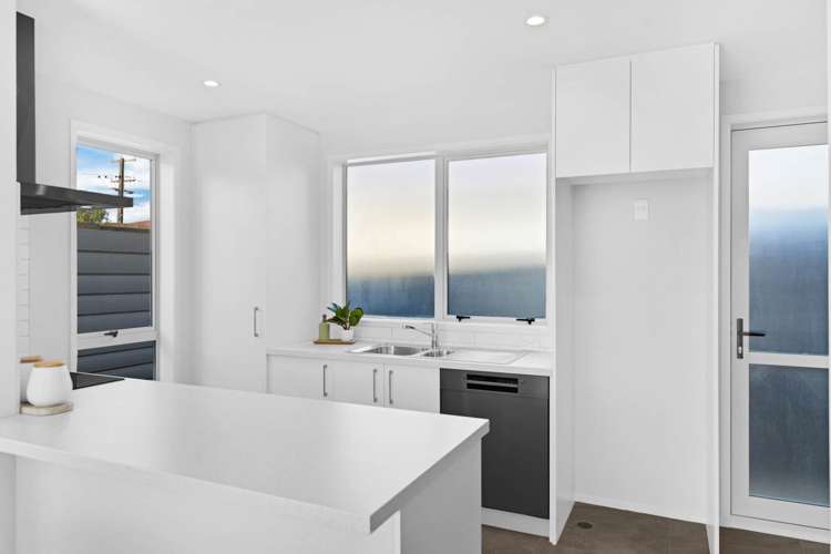 5A Kerrydale Manurewa_9