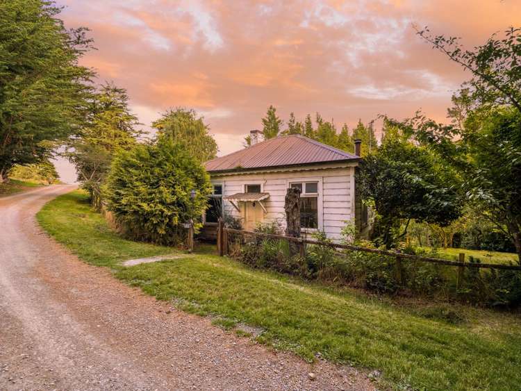 353 Blue Spur Road Lawrence_25