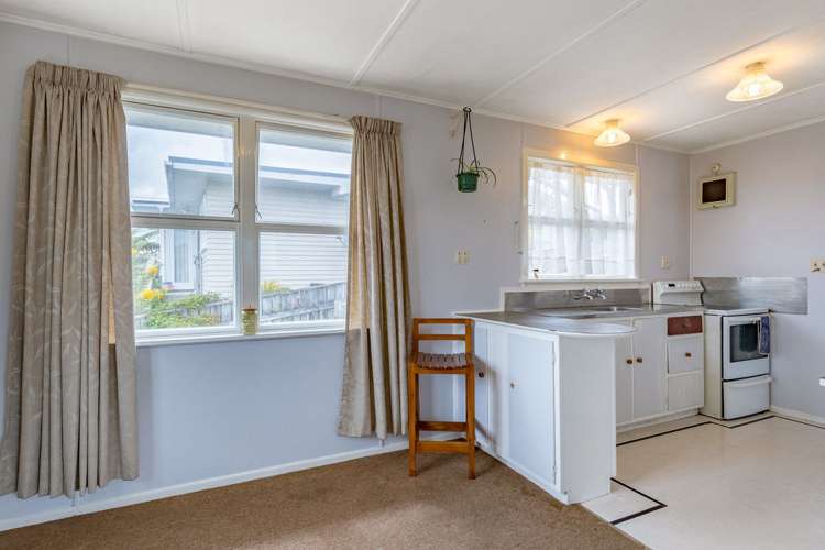 43 Mark Avenue Paparangi_7