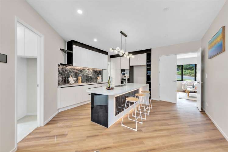 22 Koromeke Street Flat Bush_5