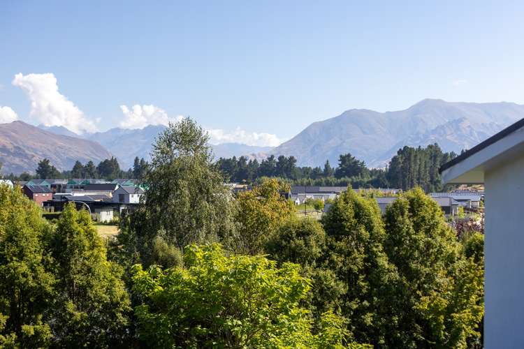 691 Aubrey Road Albert Town_24