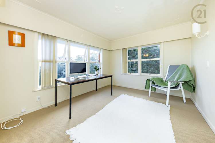 2 Boundary Road Opaheke_11