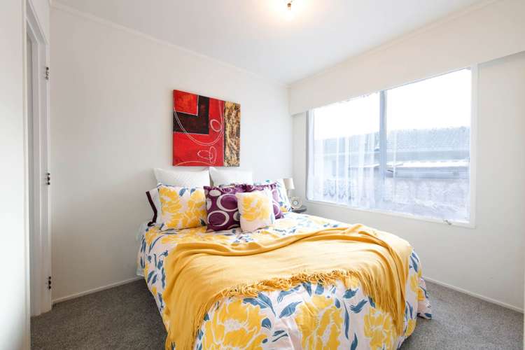 2/15 Sharland Avenue Manurewa_6