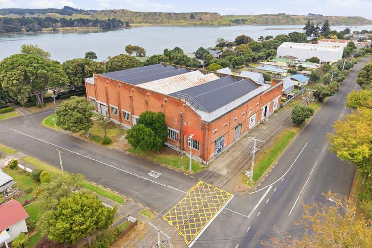 42 Bedford Avenue Gonville_1