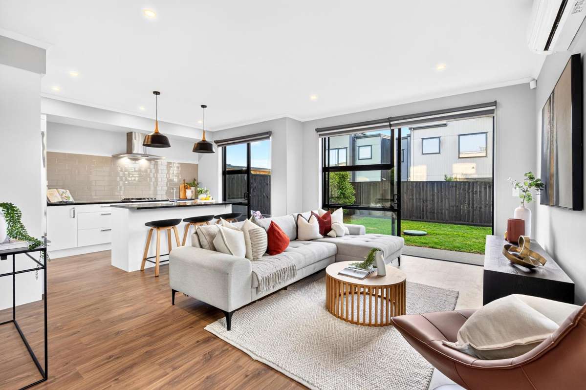 24 Grey Warbler Road_3