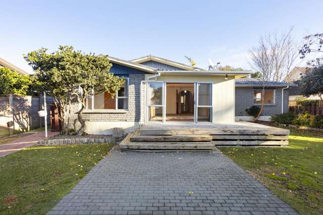 79 Gilbass Avenue Hamilton Lake_3