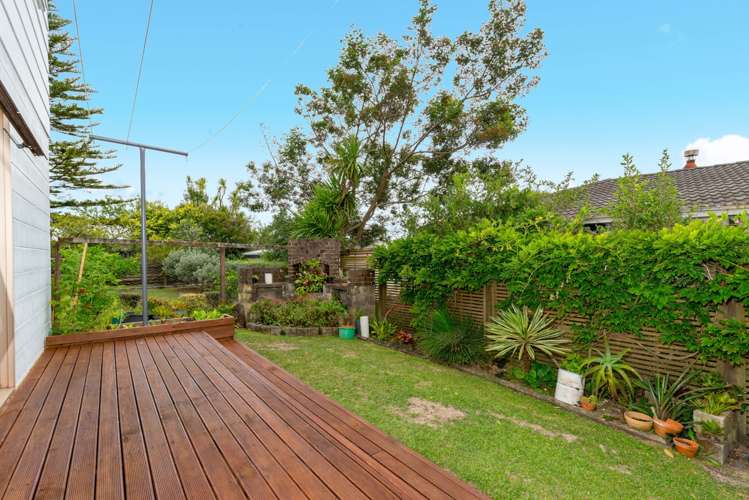 7 Roick Parade Glen Eden_20