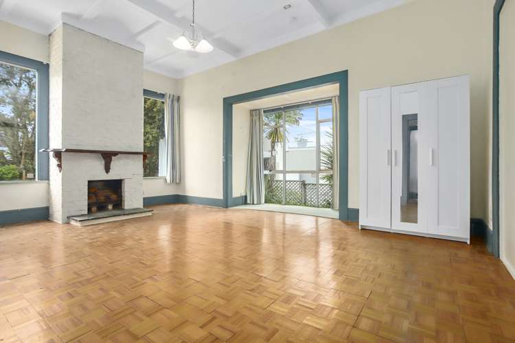 76 Onewa Road Northcote Point_7