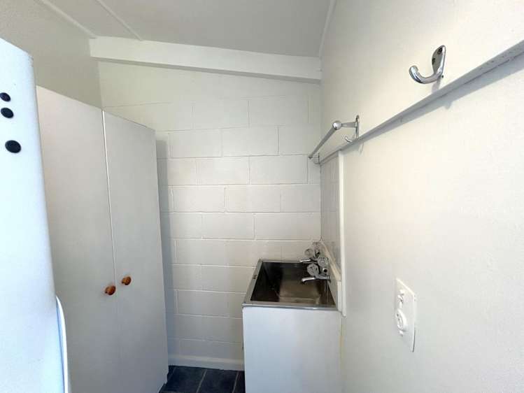 3/33 Coverdale Street Onekawa_8