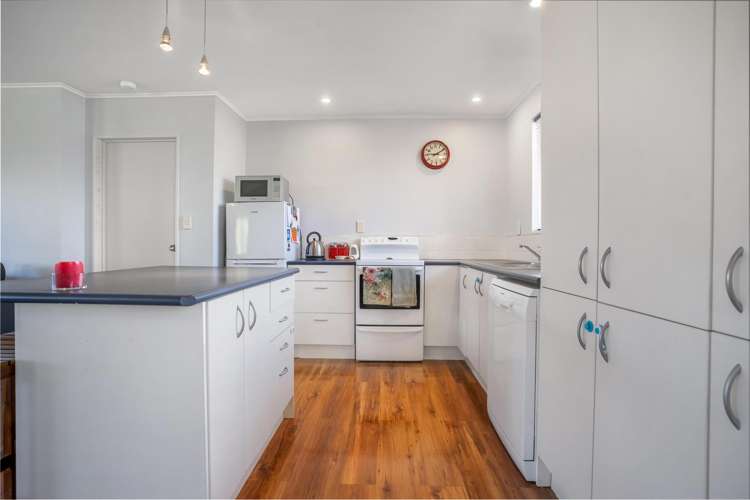 107 Great North Road Winton_6