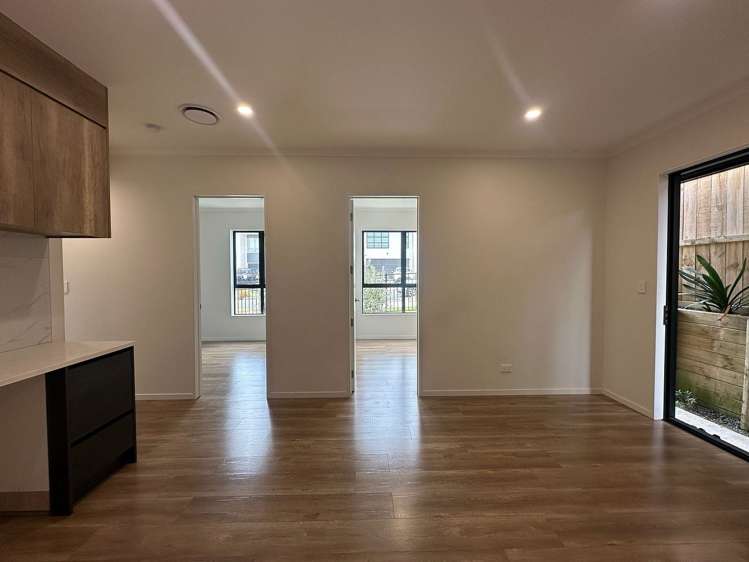 69 Koromeke Street Flat Bush_4