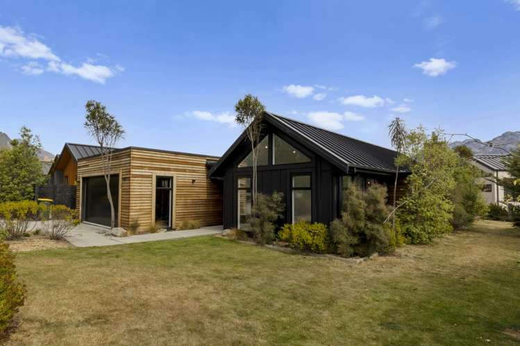 5 Polperro Court Jack's Point_20