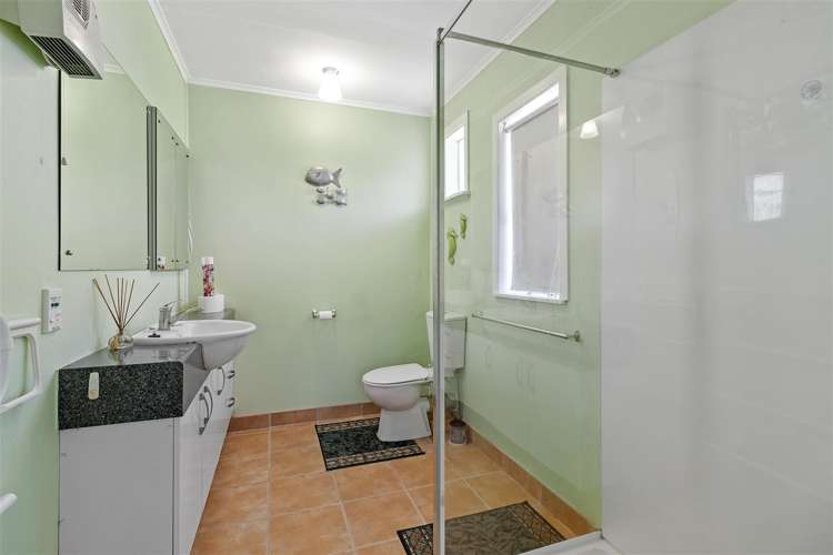 11 Sarona Avenue Glen Eden_7