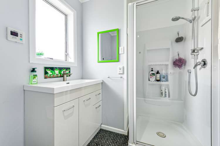 20 Pamela Place Deanwell_11