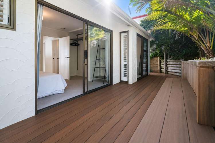 31 Squirrel Lane Browns Bay_11