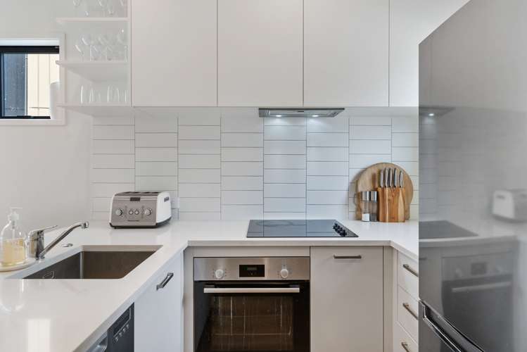 22/47a Huntington Drive Huntington Park_2