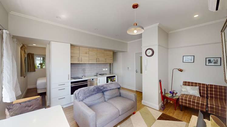 2/48 Oriental Parade Oriental Bay_5