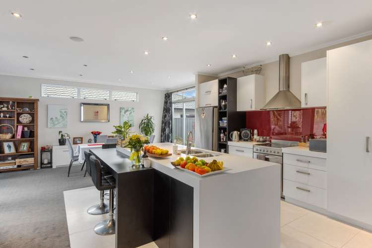 11 Tasman Drive Poraiti_5