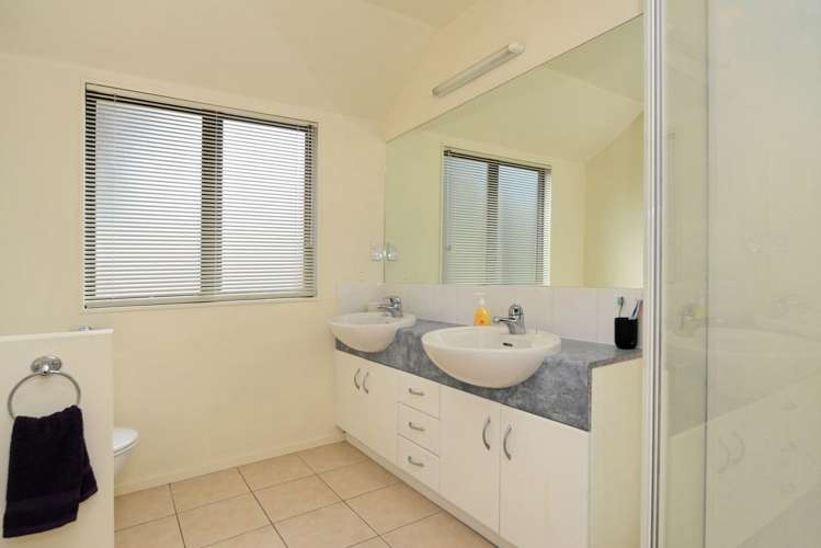 169 Landscape Road Mount Eden_22