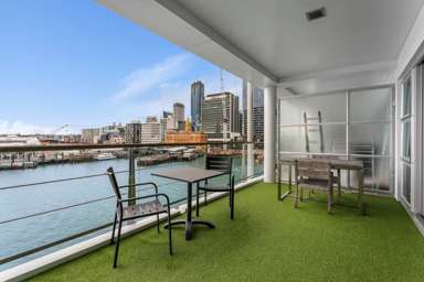 33/139 Quay Street_1