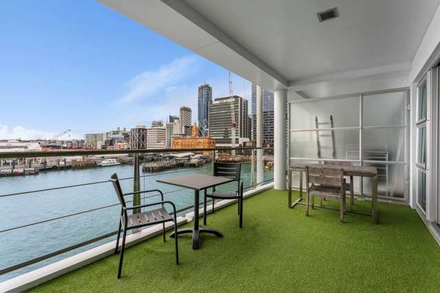 33/139 Quay Street City Centre_1