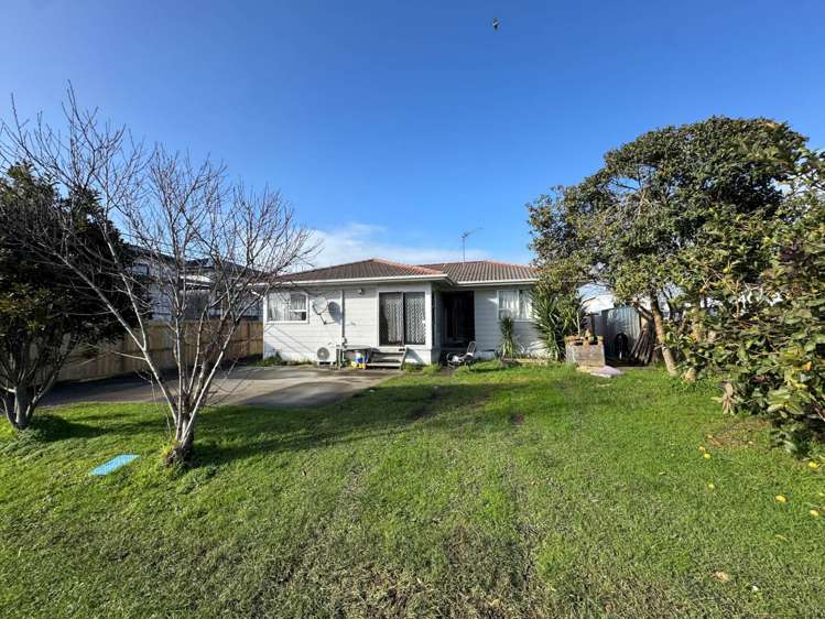 32 Sharland Avenue Manurewa_2
