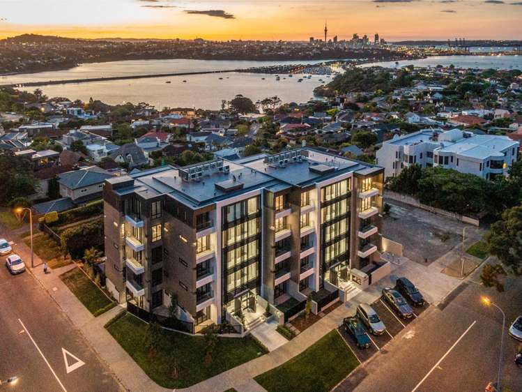 18/35 Coates Avenue_2