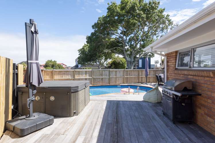 1/33 Bramley Drive Farm Cove_14