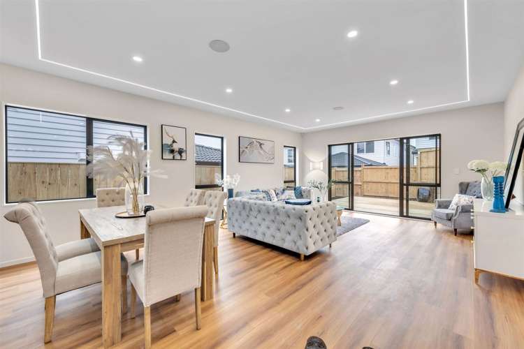 22 Koromeke Street Flat Bush_7