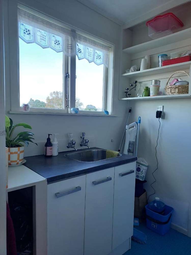 57 Tiroroa Ave 1802_15