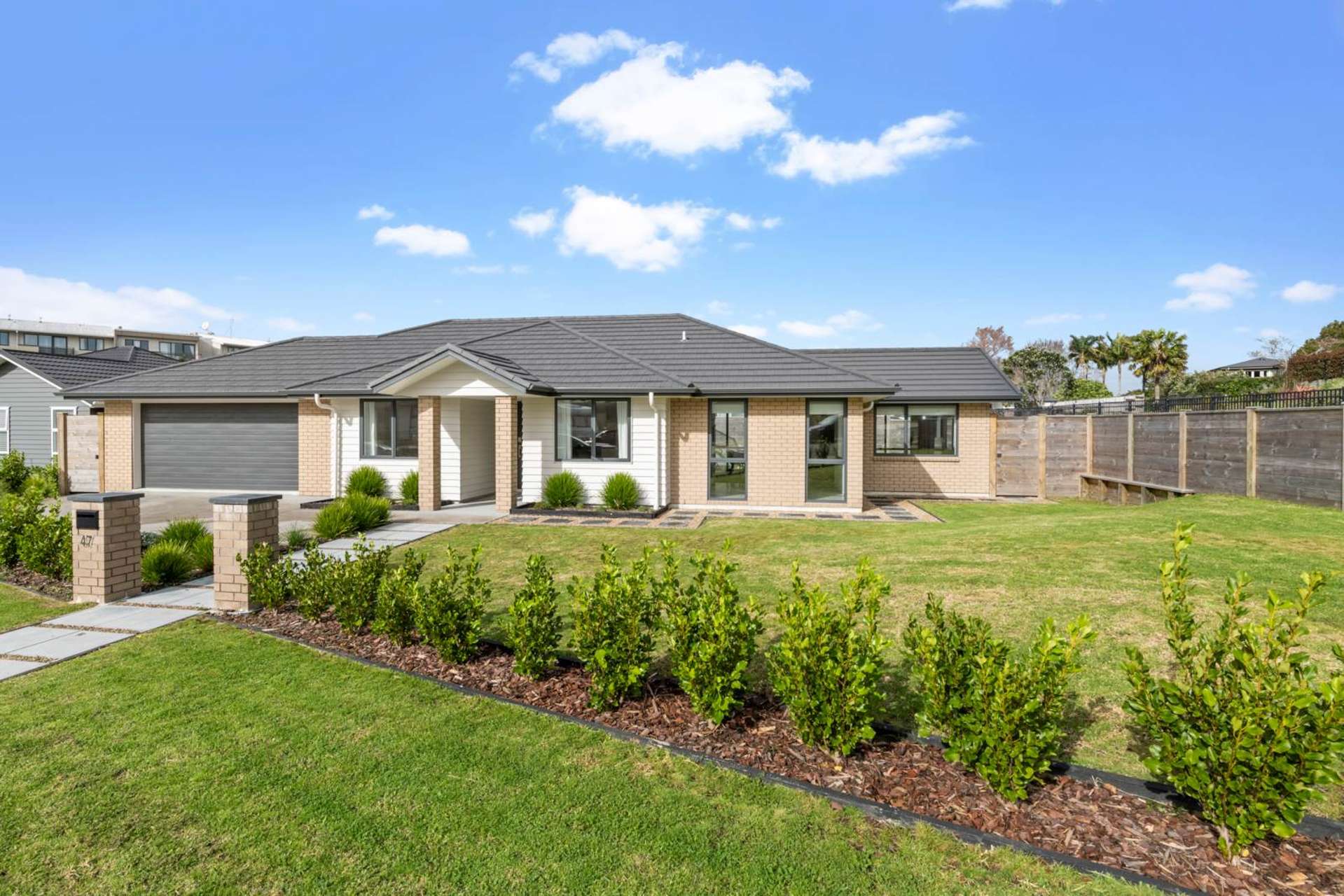 47 Couldrey Crescent Red Beach_0