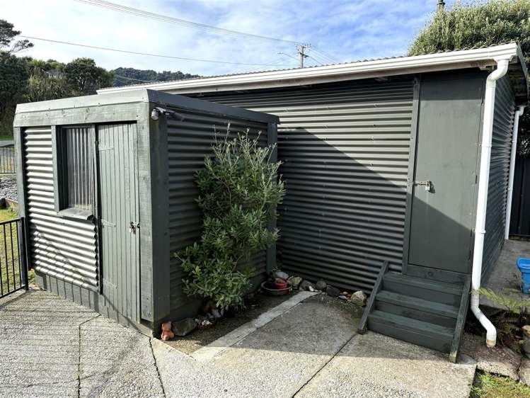16 Monro Street Cobden_21