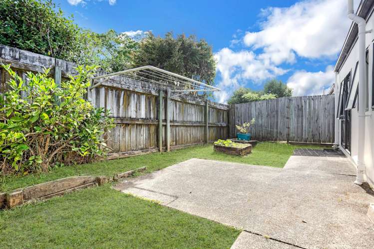 19 Ksenia Drive Flat Bush_9