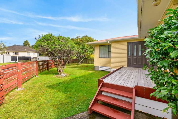 92 Peel Place Wainuiomata_22