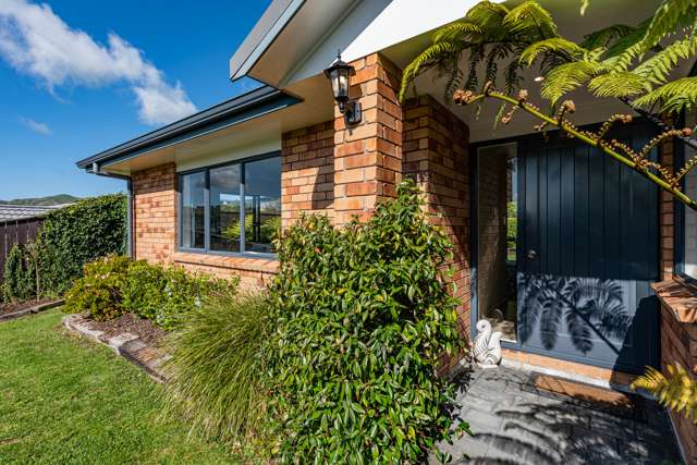 46 Tongariro Drive Aotea_1