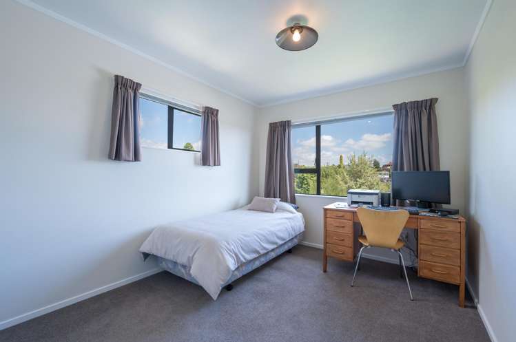 17 Blair Terrace Richmond_15