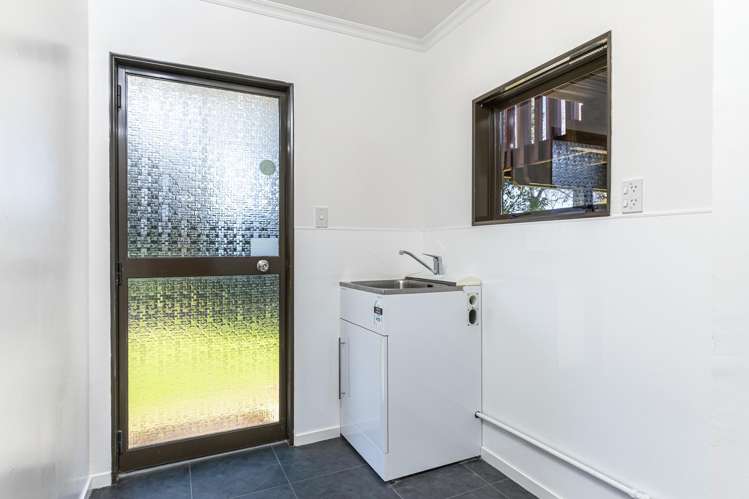 7 Rothwell Place Springlands_19