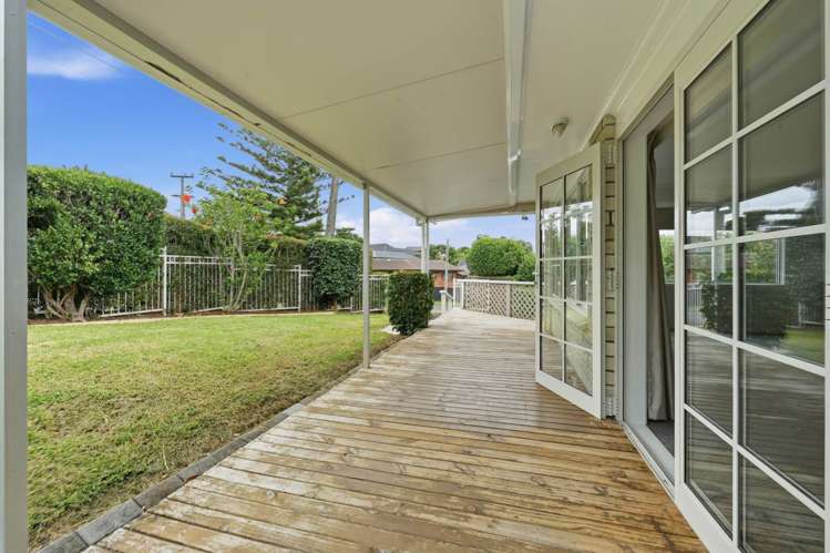 1/27 Parkhill Road Mellons Bay_12