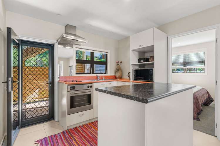 33 Gordon Craig Place Algies Bay_30