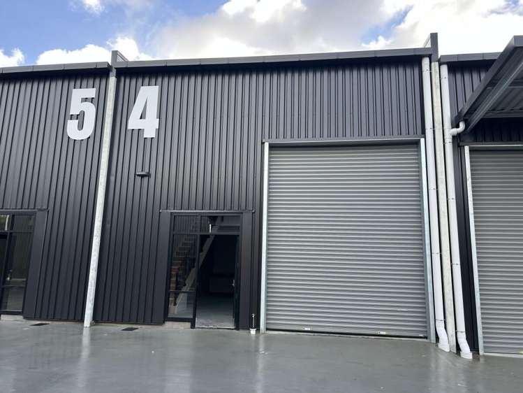 Unit 4, 253 Ihumatao Road Mangere_1