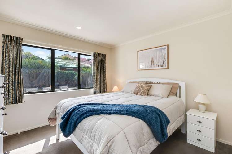 37 Stewart Gibson Place Manurewa_11