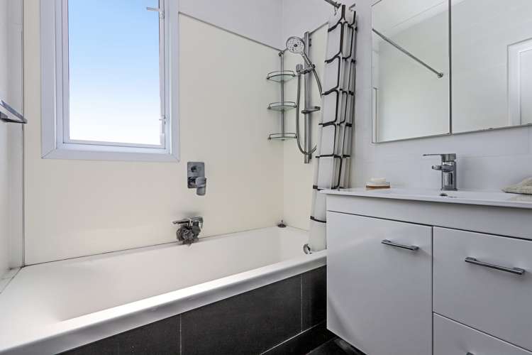 311 Gascoigne Street Raureka_9