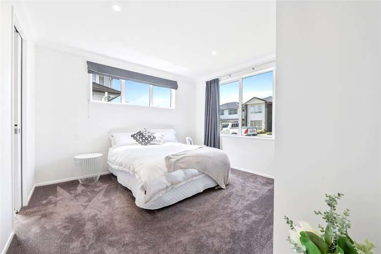 32 Koropa Road Flat Bush_9